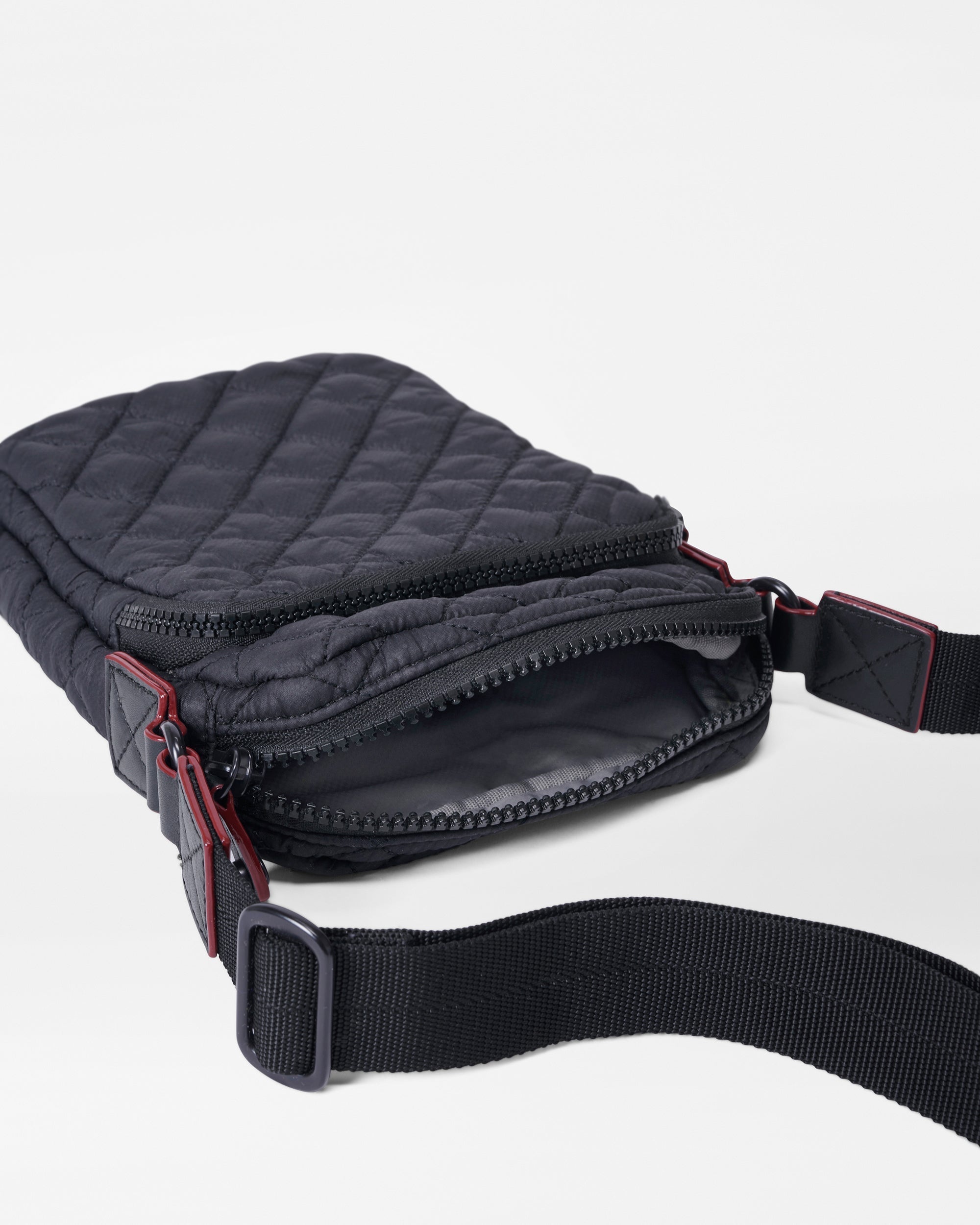 Black Metro Crossbody - MZ WALLACE