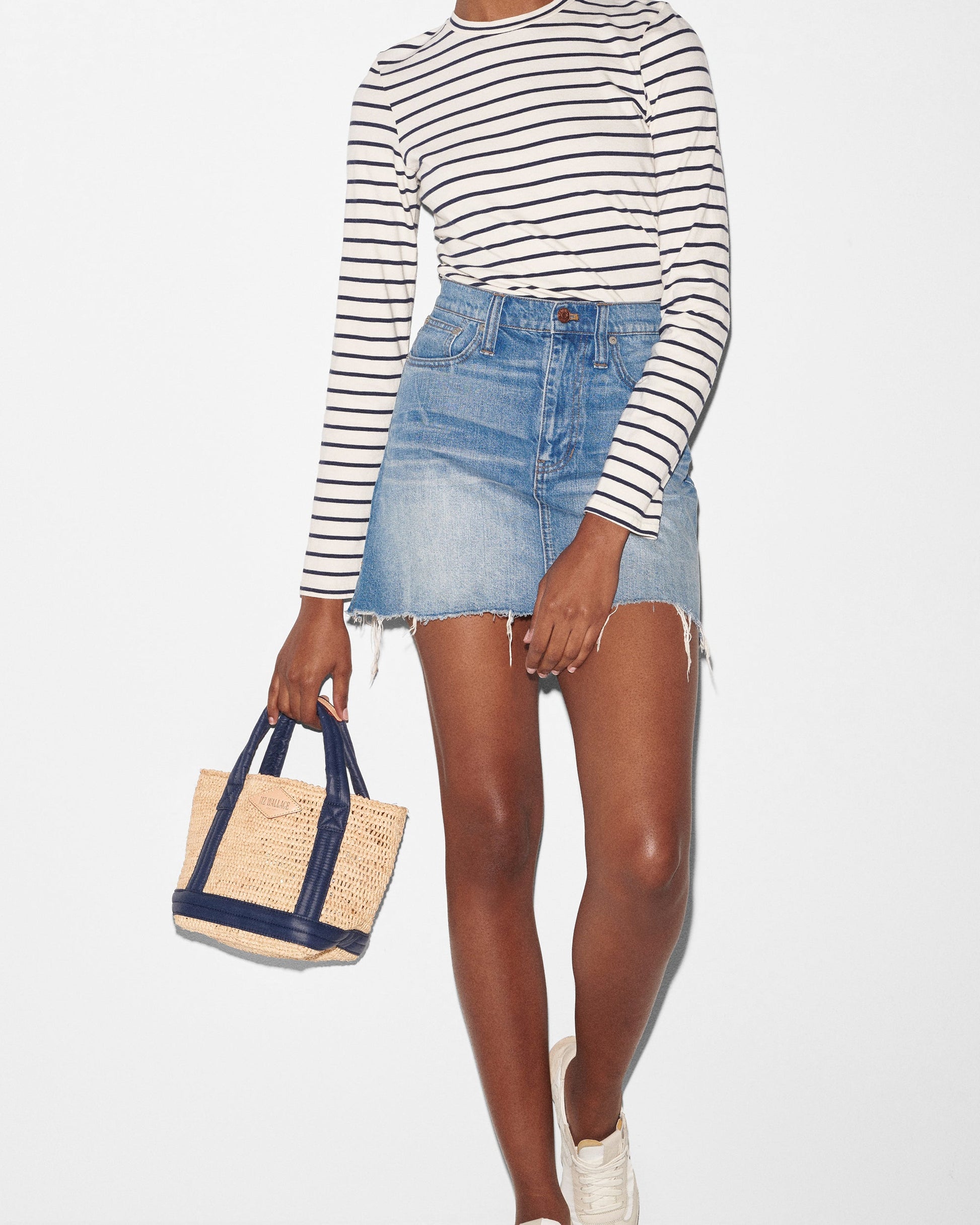 Raffia/Navy Mini Raffia Tote