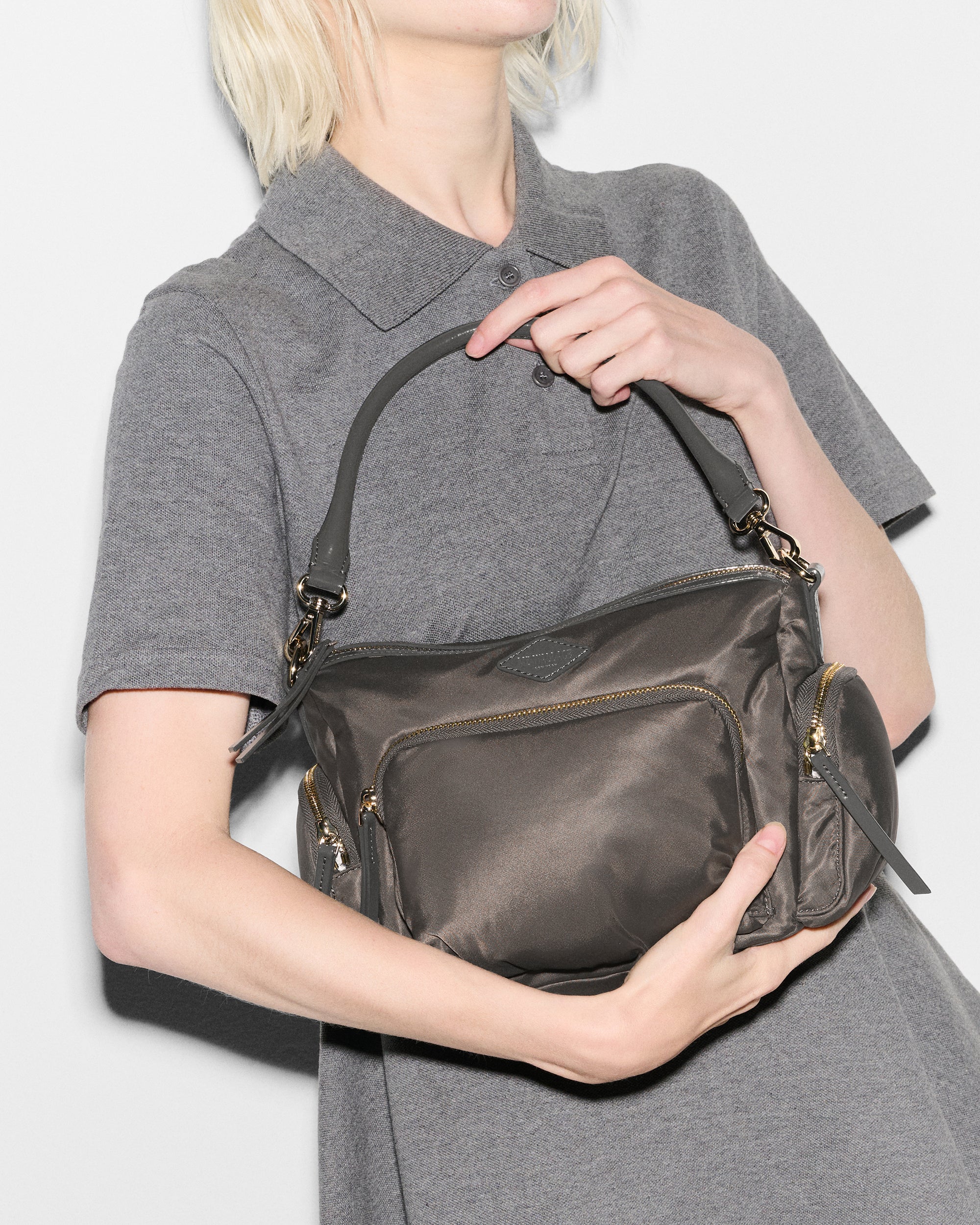 Magnet Small Chelsea Crossbody