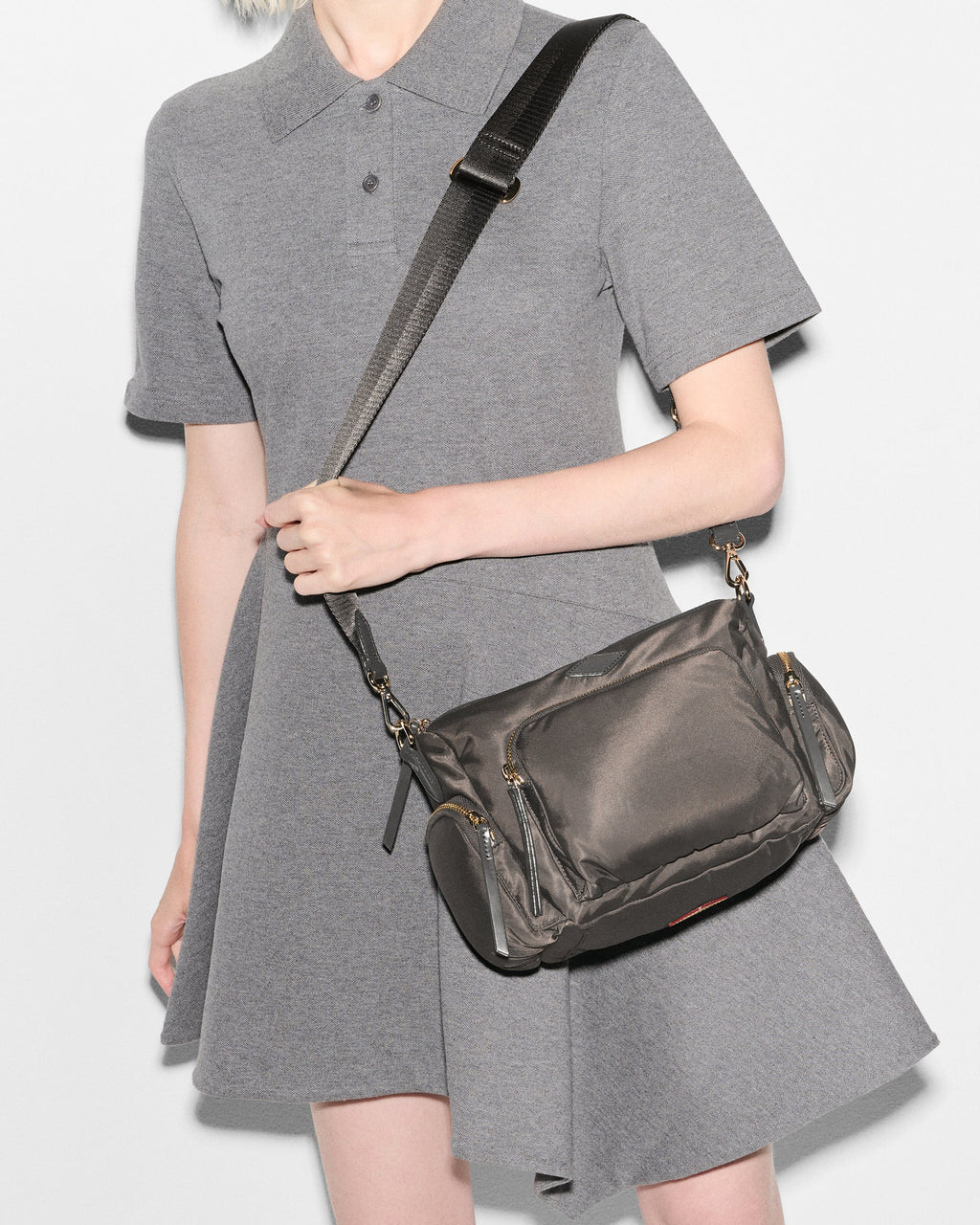 Magnet Small Chelsea Crossbody