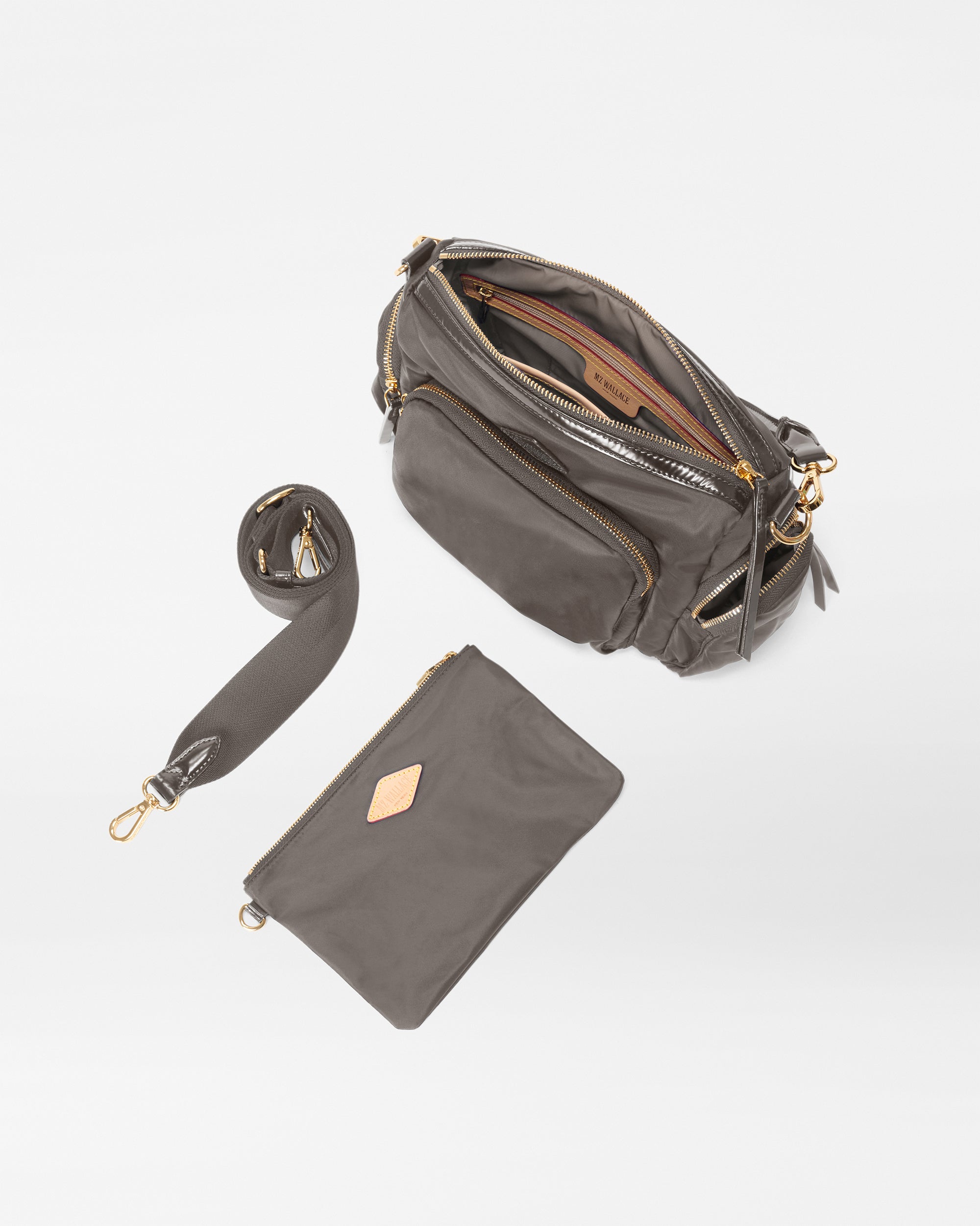 Magnet Small Chelsea Crossbody