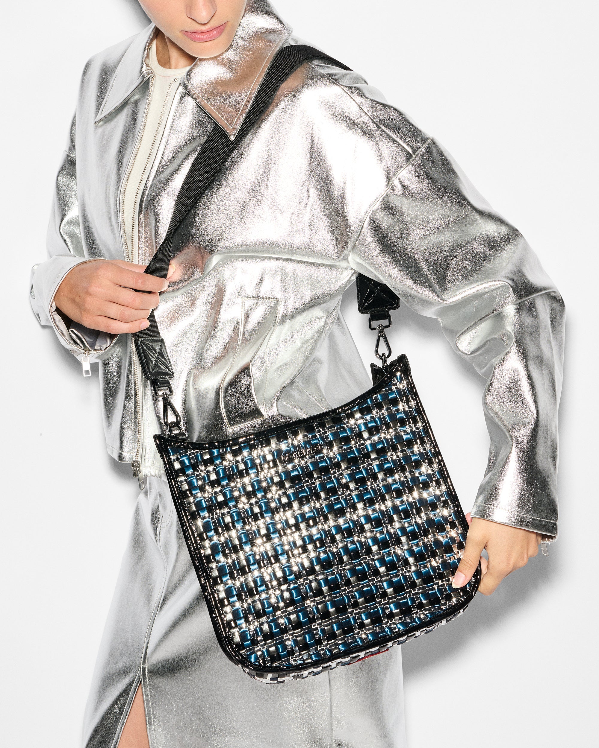 マチルダ MZ Wallace Midnight Blue Woven Box Crossbody Bag | MZ Wallace – MZ