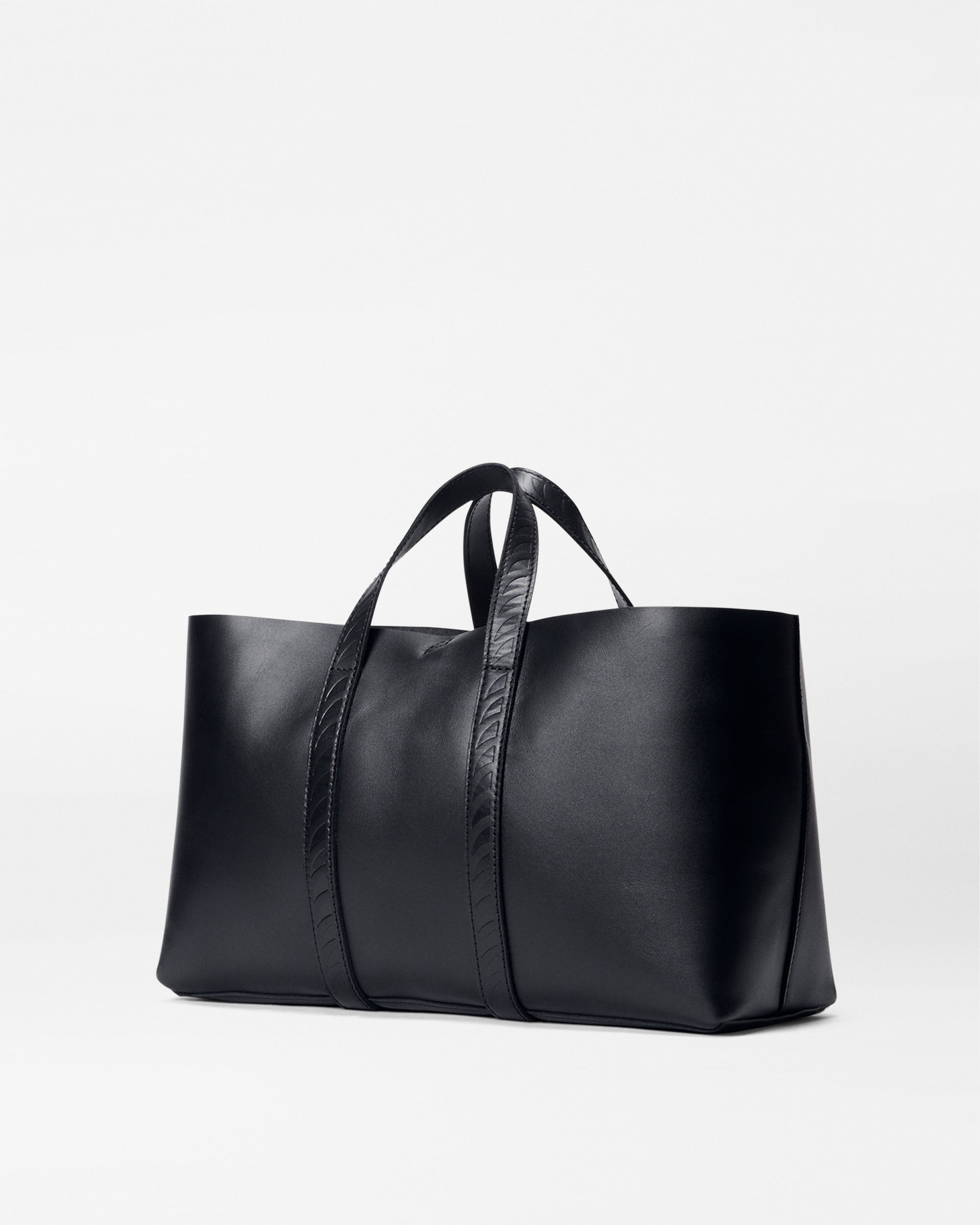 Dezso Black Leather Finn Leather Tote