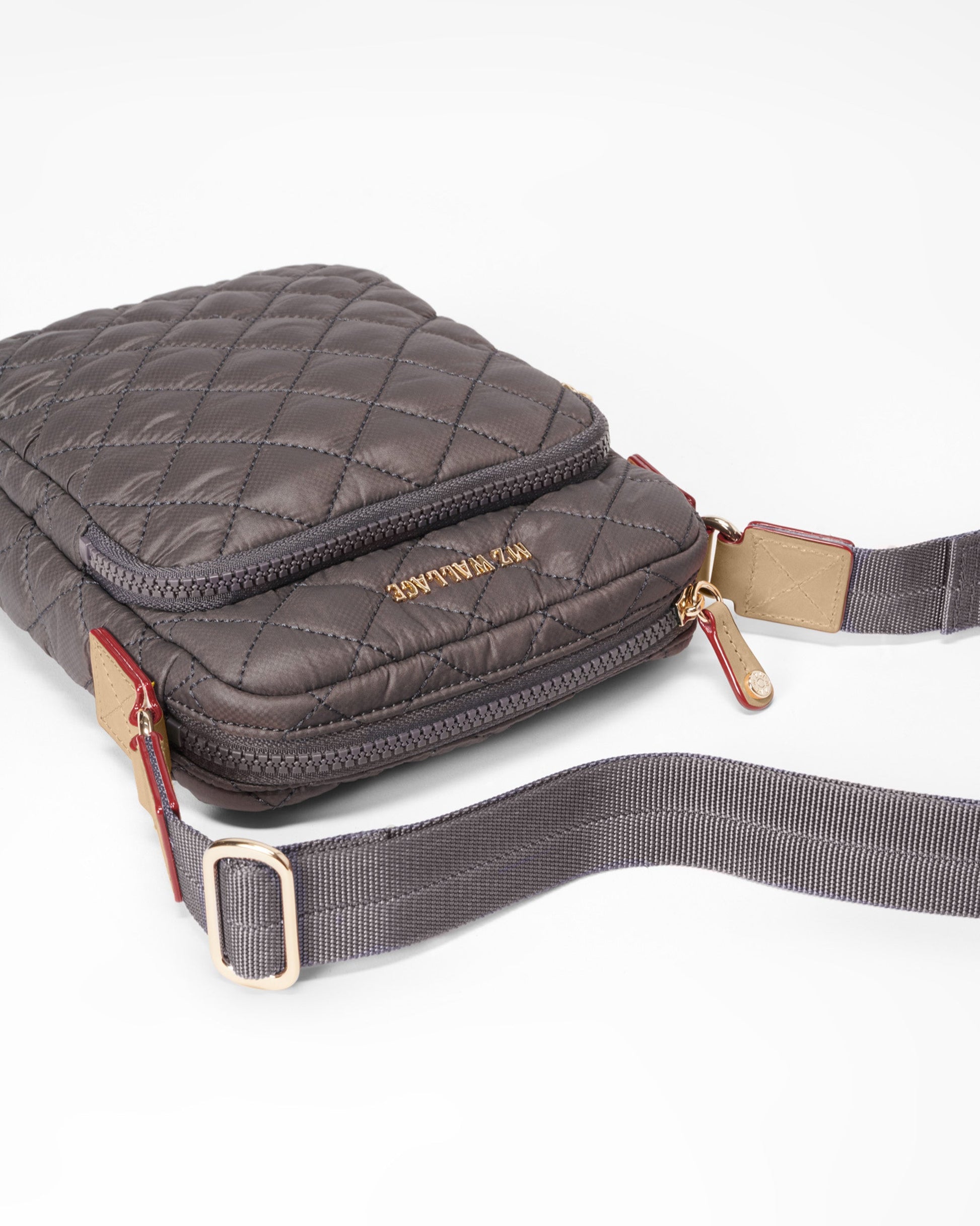 Magnet Metro Crossbody - MZ WALLACE
