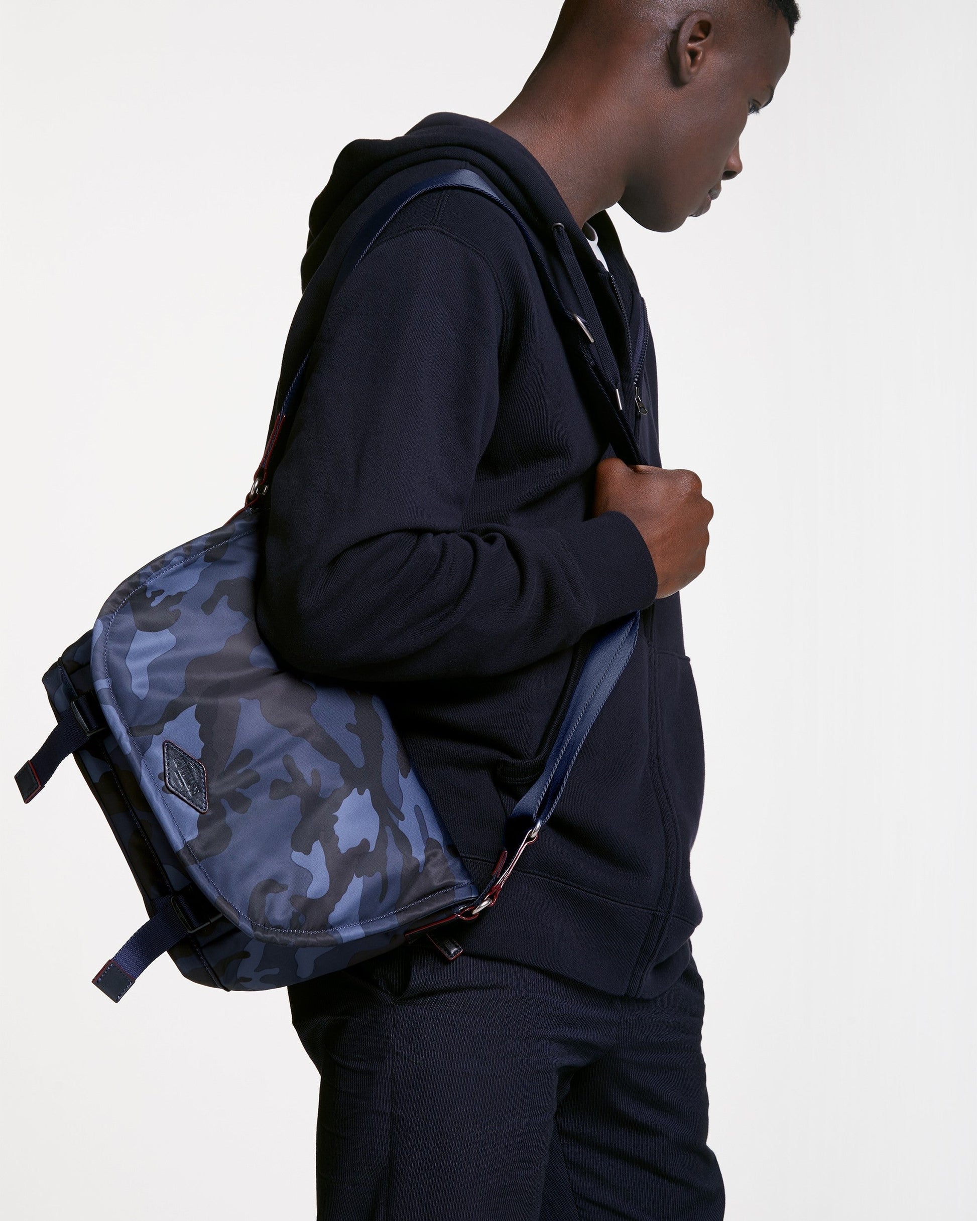 Dark Blue Camo Bedford Air Bleecker Small Messenger